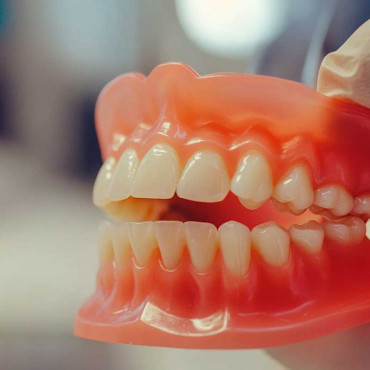 Dental Prosthetics em Bexley / London