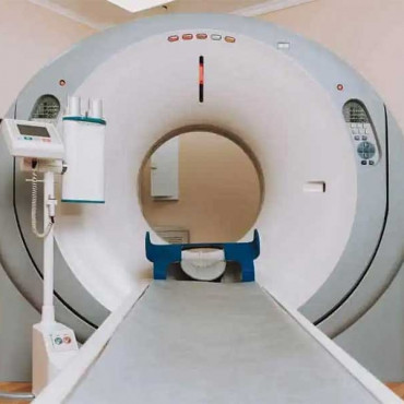 Magnetic Resonance em Barry / Wales